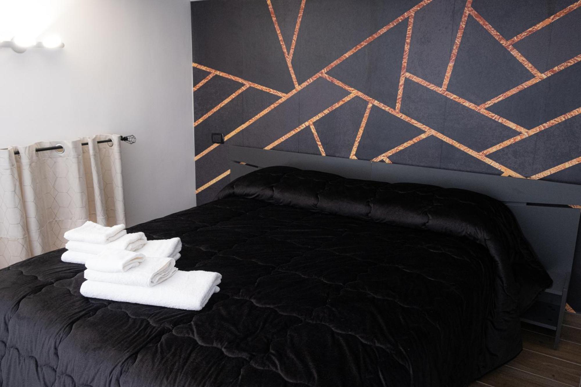 Napoli Center Suite Palmentieri Exterior foto